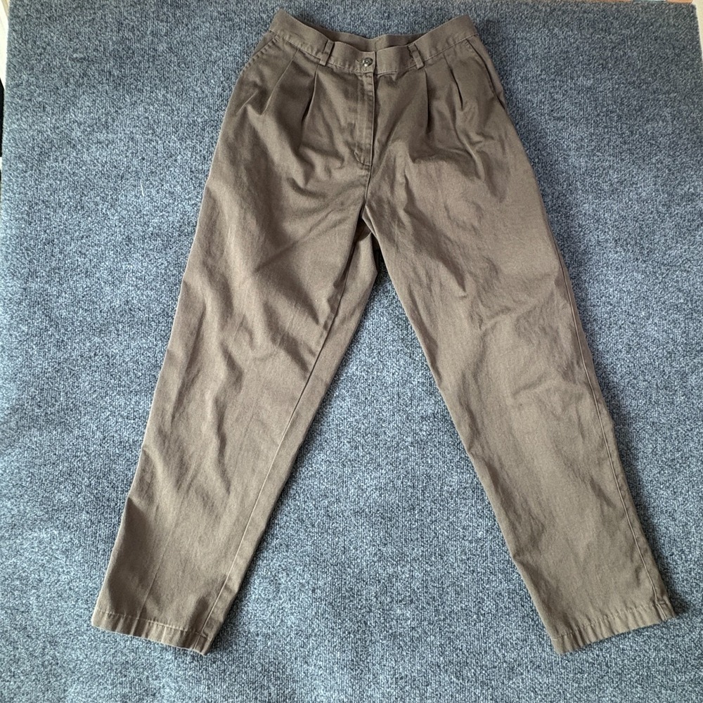 L.L.Bean Chino‎ Pants Womens 30X29.5 Brown Cotton Pleated Low Rise Straight Leg